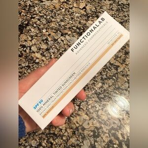 NIB Functionalab Tinted Mineral Sunscreen SPF 50 (50ml)